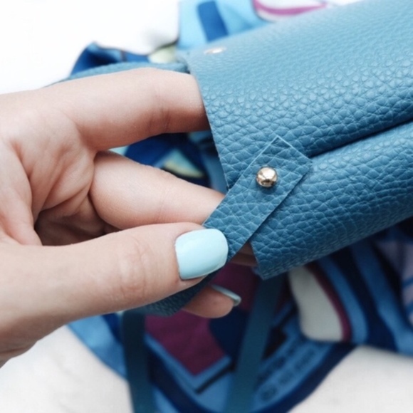 "Hello, Im Blue Ivy" (CLOSING CLOSET SALE) - Picture 3 of 6